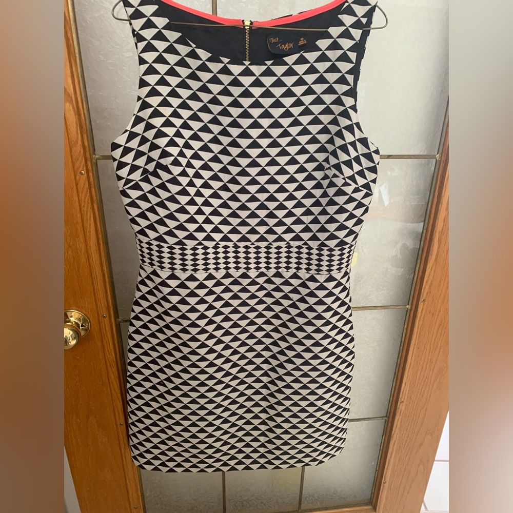 JUST…TAYLOR DRESS 18” PTP